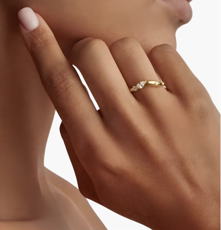 Solitaire Pear Ring 925